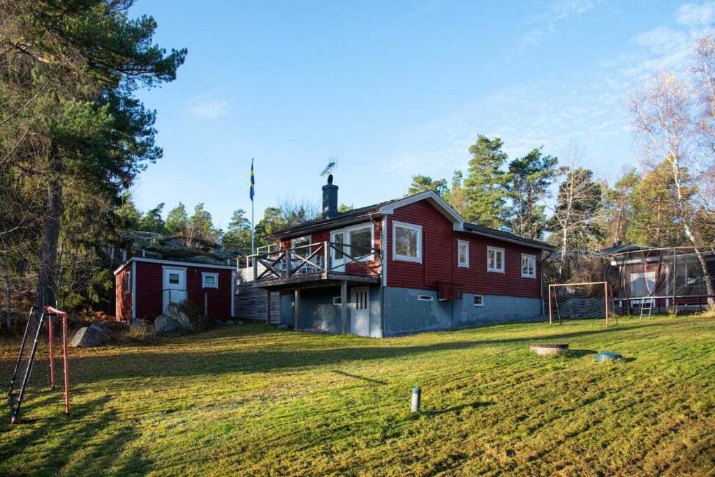 Tilläggsisolering av villa, Södertälje Fornhöjden