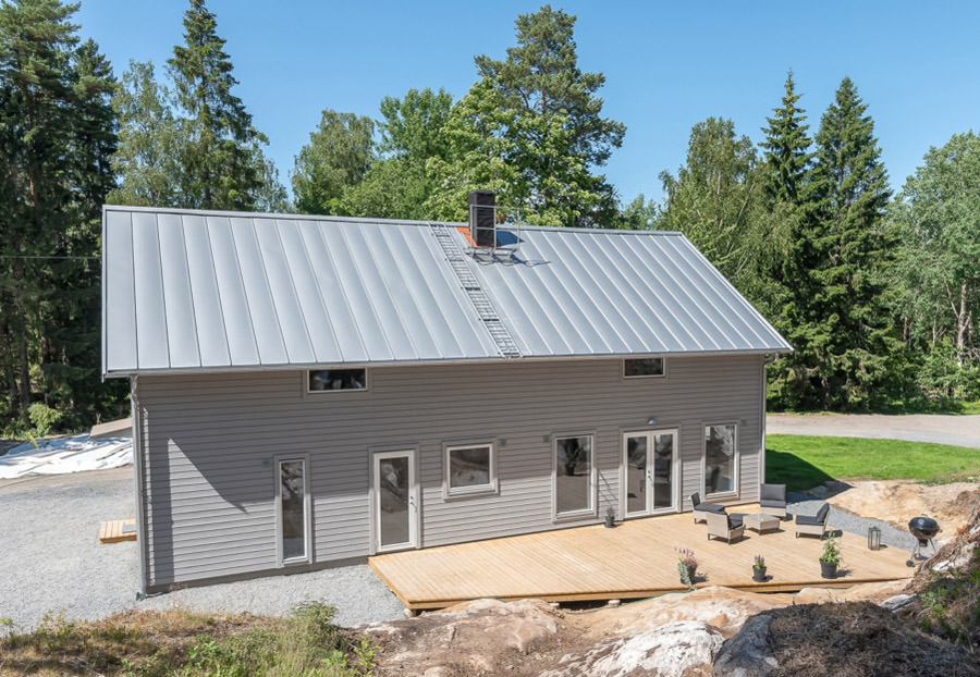 Lägga Bandtäckt plåt & Dubbelfalsat Plåttak