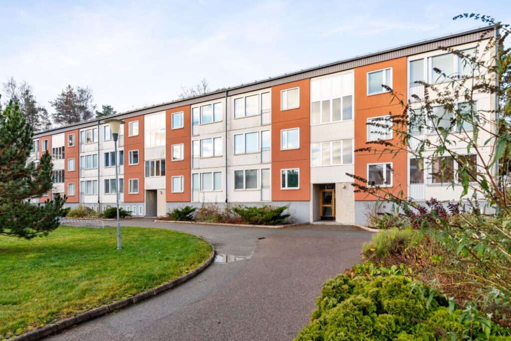 Isolering av Vind hos BRF. Skarpnäck Bagarmossen